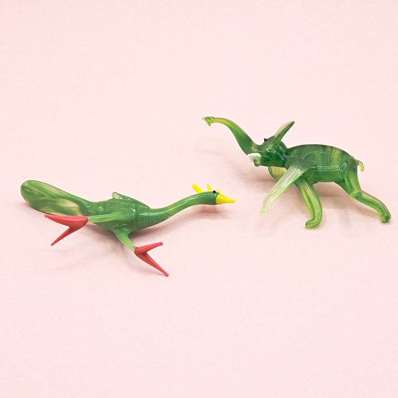 Miniature Glass Animals, Elephant & Chicken Set, Vintage Glass Collectibles - Picture 8 of 12